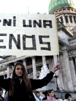 Discuten nuevos proyectos de ley contra la violencia machista