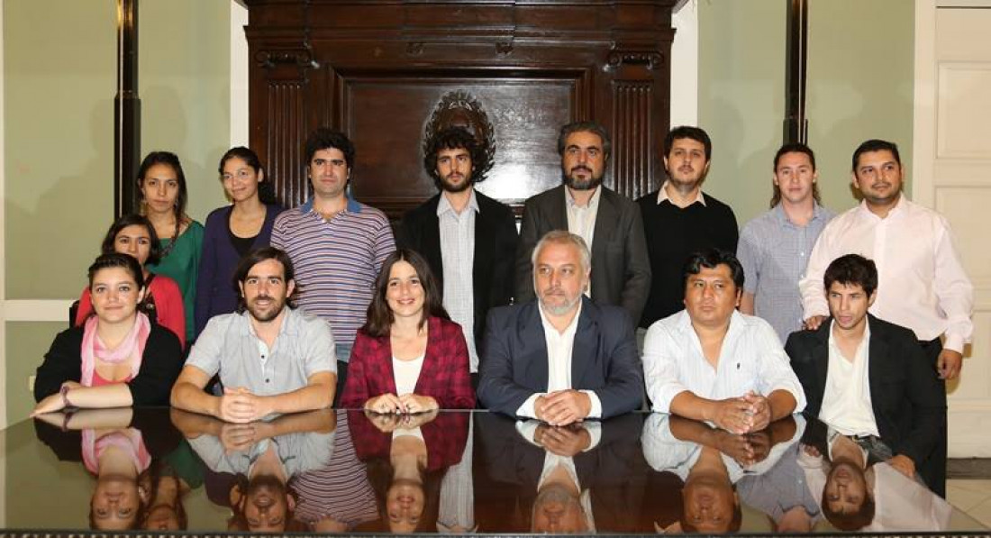 El FIT presentó a sus precandidatos en toda la provincia