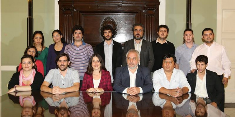 El FIT presentó a sus precandidatos en toda la provincia