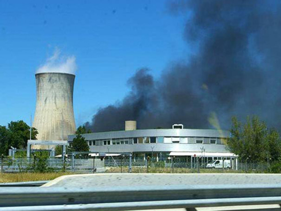 Explotó una central nuclear en Francia