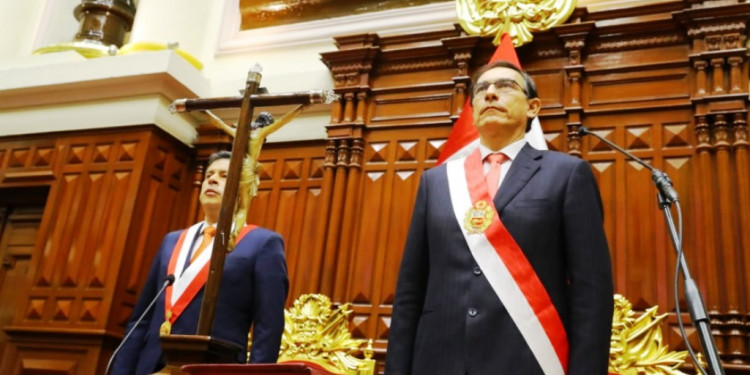 Martín Vizcarra es el nuevo presidente de Perú 