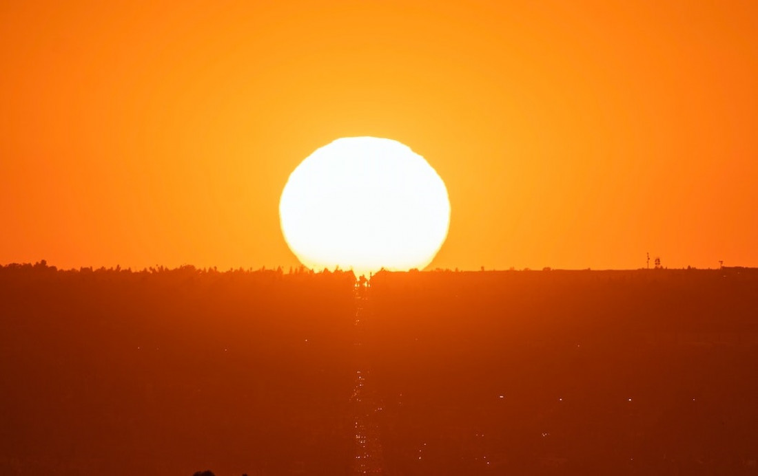 Alerta amarilla por temperaturas extremas: cómo prevenir un golpe de calor