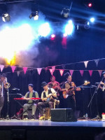 La STRUDEL KLEZMER ORKRESTA en "El origen de i "