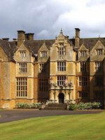 Pizzi en reunión de rectores en Oxford