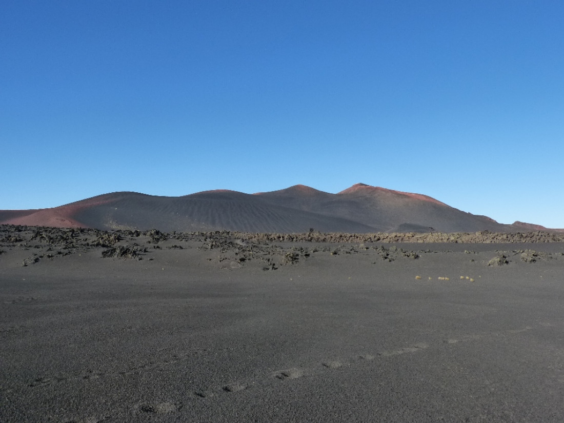 Filosofía y Letras apadrina los volcanes Morados Sur de la Payunia