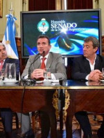 Pérez impulsó en el Congreso una ley para el uso del mosto como endulzante