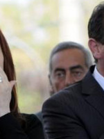 Cristina recibirá a gobernadores de provincias petroleras para discutir la Ley de Hidrocarburos