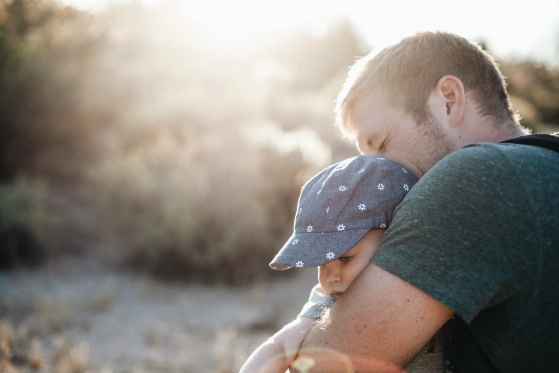 Licencias por maternidad y paternidad extendidas: una deuda pendiente