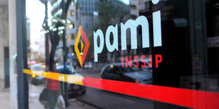 Se podría cortar el servicio de PAMI en farmacias