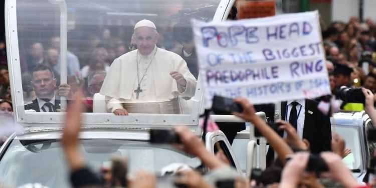 El Papa volvió a pedir perdón por los abusos