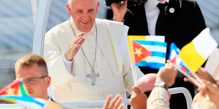 El papa Francisco llega a EE.UU. tras su visita a Cuba