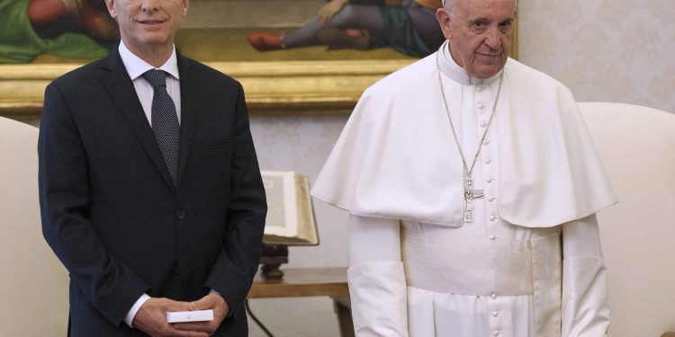 El Papa le agradeció a Macri sus "palabras de aliento y cercanía"