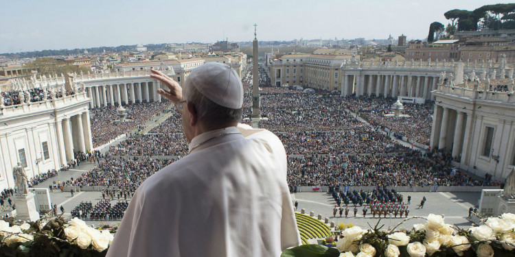 El Papa "no cambiará un ápice de su agenda" tras la amenaza del EI