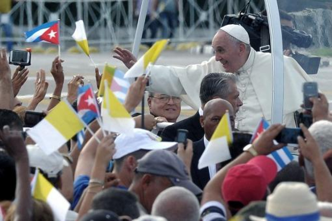 Francisco invitó a "ver más allá"