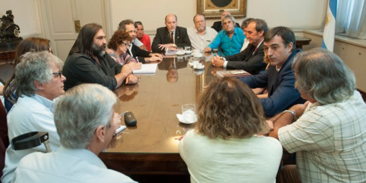 Docentes aceptaron la oferta de Nación pero hay provincias que van al paro