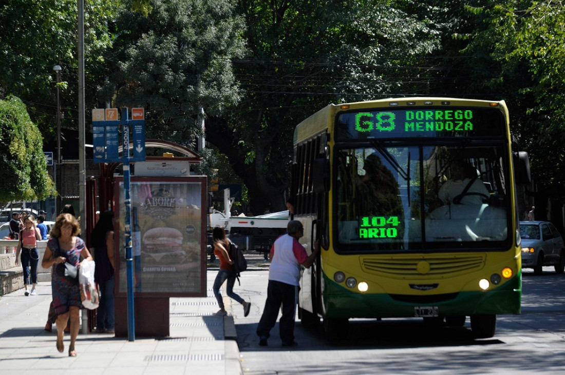 En Mendoza, los micros se suman al paro nacional del 25 de septiembre