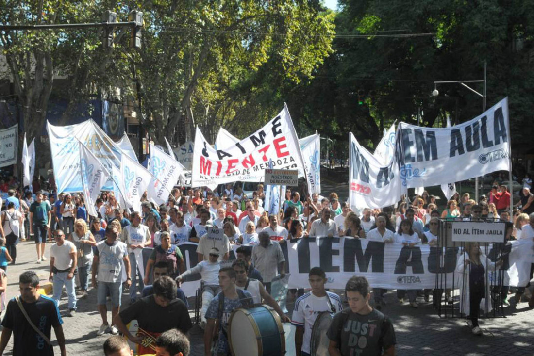 Balances en la segunda jornada de paro nacional docente