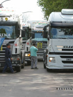 Trabajo dictó la conciliación pero Camioneros sigue de paro