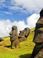 Isla de Pascua podría seguir el camino de Cataluña para independizarse de Chile