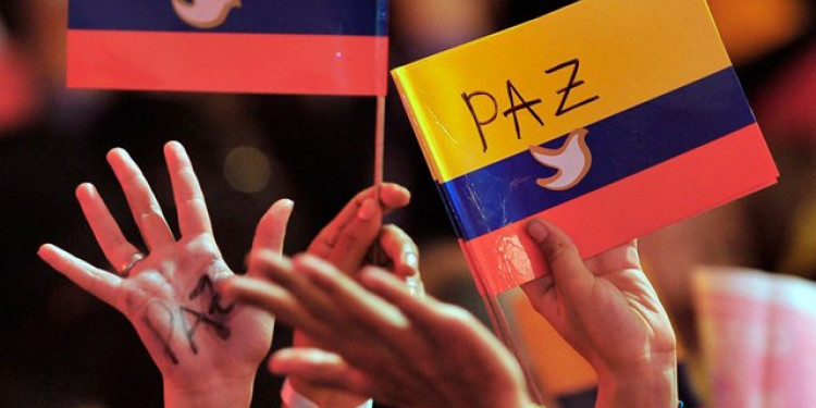Histórico acuerdo en Colombia con las FARC para lograr un alto el fuego