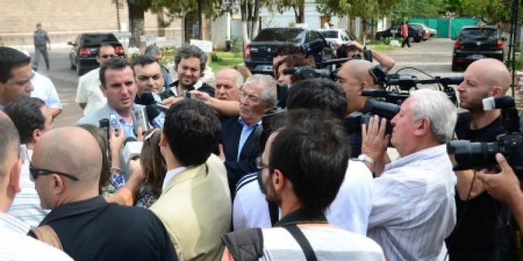 El gobernador quiere mudar el penal de Boulogne Sur Mer