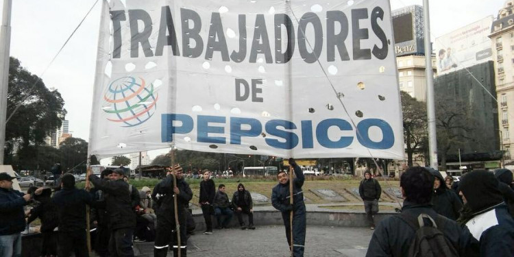 Los trabajadores de Pepsico piden quedarse con la planta