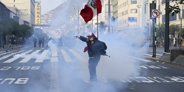 El anuncio de elecciones para 2024 no calmó las protestas en Perú