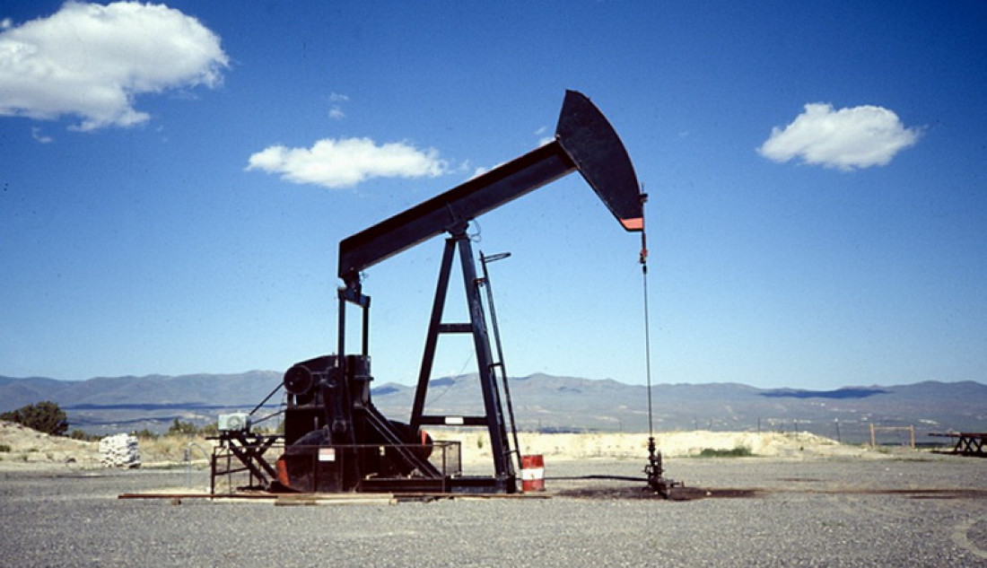 Congreso: El Gobernador defiende la nueva ley petrolera