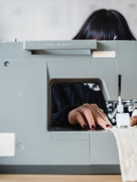 Estética, ropa interior y tareas de cuidado, los trabajos privados más feminizados