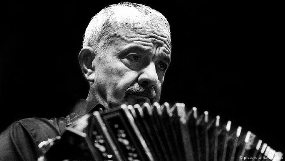 30 años del fallecimiento de Astor Piazzolla, el músico que rebautizó el tango