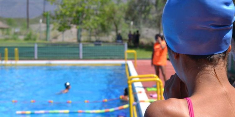 Natatlón solidario en la UNCUYO