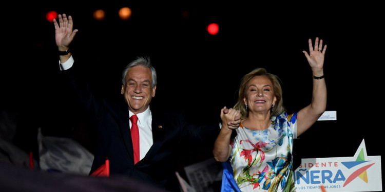 Piñera regresa al poder en Chile con una holgada victoria