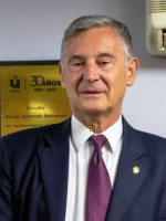 Comunicado oficial sobre la salud del Rector Pizzi