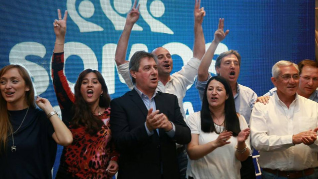 imagen Con los votos entre ceja y ceja