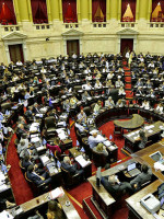 Proponen un comité para frenar los efectos de la megadevaluación