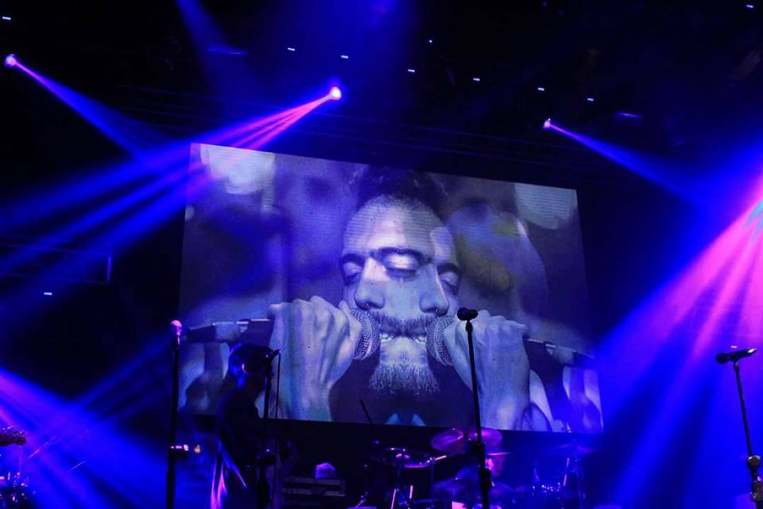 Una multitud homenajeó al Cebo en el Bustelo