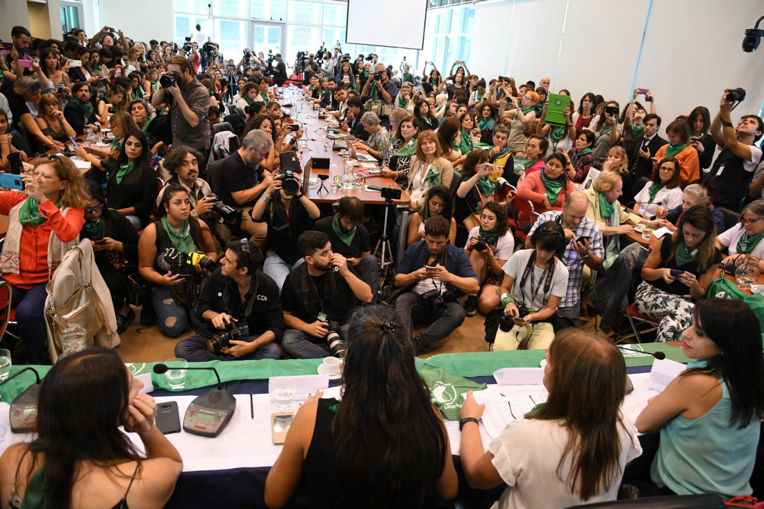 Presentaron el proyecto para legalizar el aborto