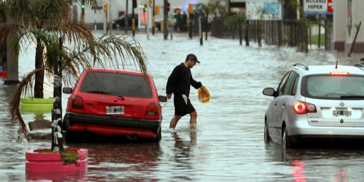 Cómo funciona "Prevenir", el sistema de alerta temprana de inundaciones del SMN