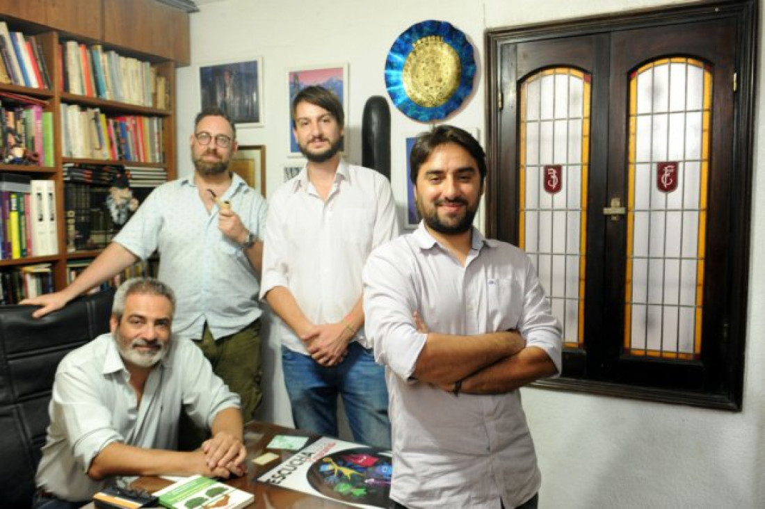 Chamanes dictan curso de posgrado en la Universidad Nacional de Rosario