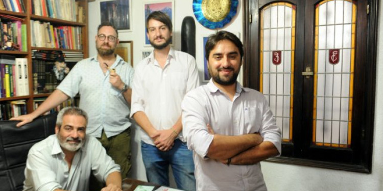 Chamanes dictan curso de posgrado en la Universidad Nacional de Rosario