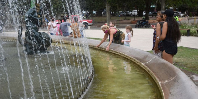 Por efecto de "La Niña", Argentina tendrá una primavera "más cálida de lo normal" 