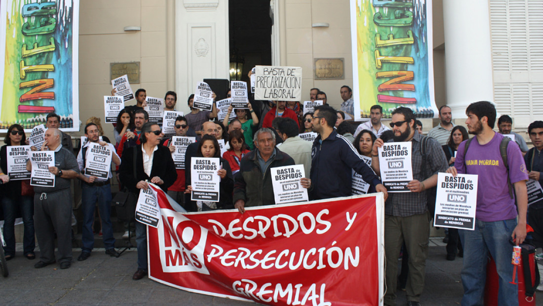 Trabajadores de prensa denunciaron despidos y persecución gremial