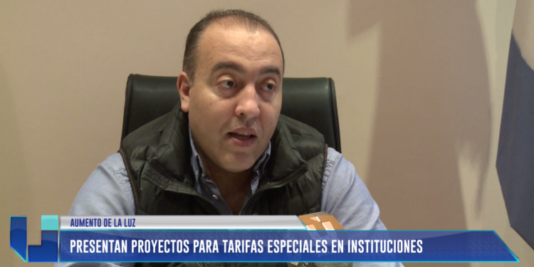 Presentan proyectos para tarifas especiales en instituciones