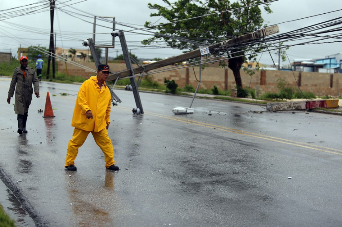 El huracán María causó 17 muertos en Dominica, Guadalupe y Puerto Rico
