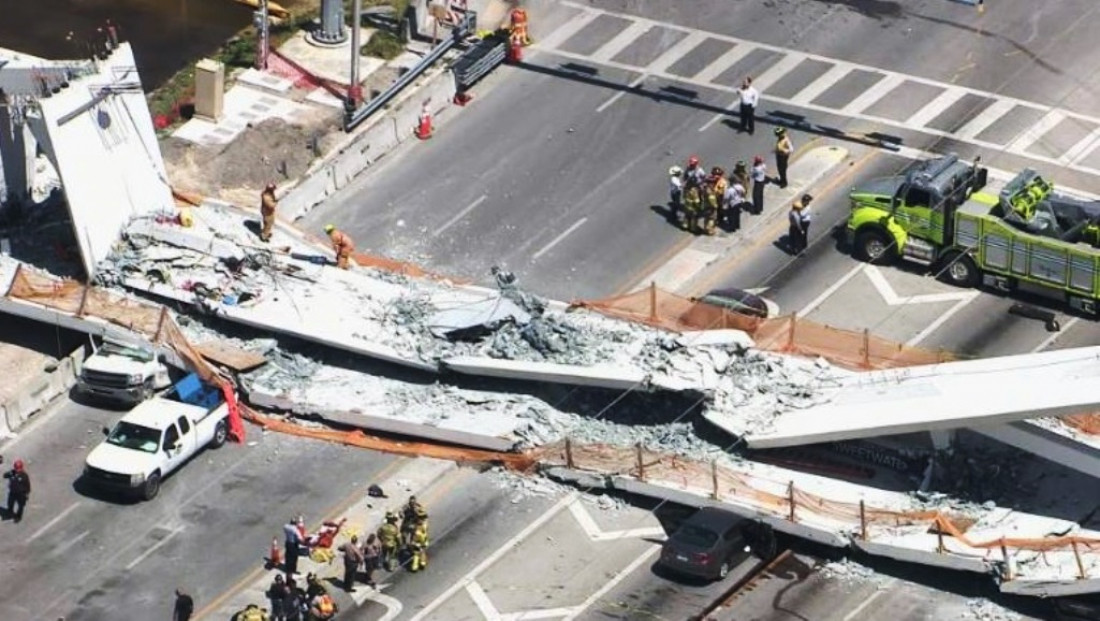 El derrumbe de un puente en Miami dejó como saldo varios muertos