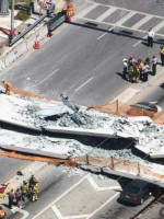 El derrumbe de un puente en Miami dejó como saldo varios muertos