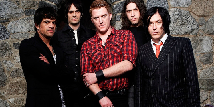 Rock stonner en Cien Pajaros: Queens of the Stone Age 