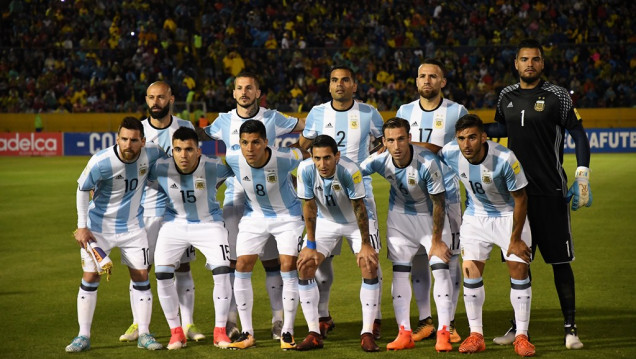 imagen Messi en modo "Dios"