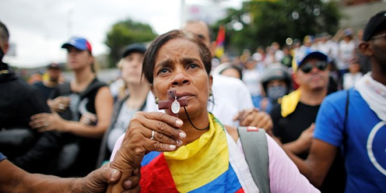 Acuerdo de paz en Colombia: "Se deja atrás una guerra de más de 50 años"