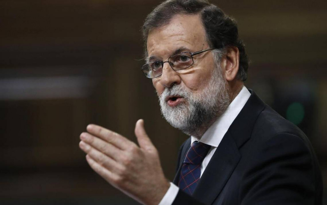 Rajoy exige a Puigdemont que aclare si declaró la independencia